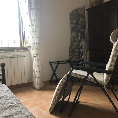 Trasimeno Tranquil Retreat 特拉西梅诺湖畔帕西尼亚诺