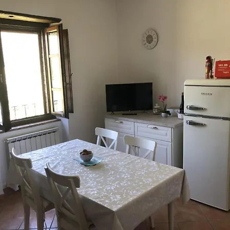 Trasimeno Tranquil Retreat 公寓